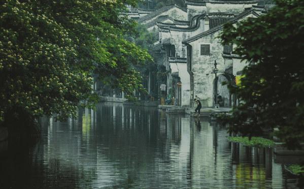 《昆仑神宫》汤镇业：不想把明叔演得太坏，他的塑造能力有多强？